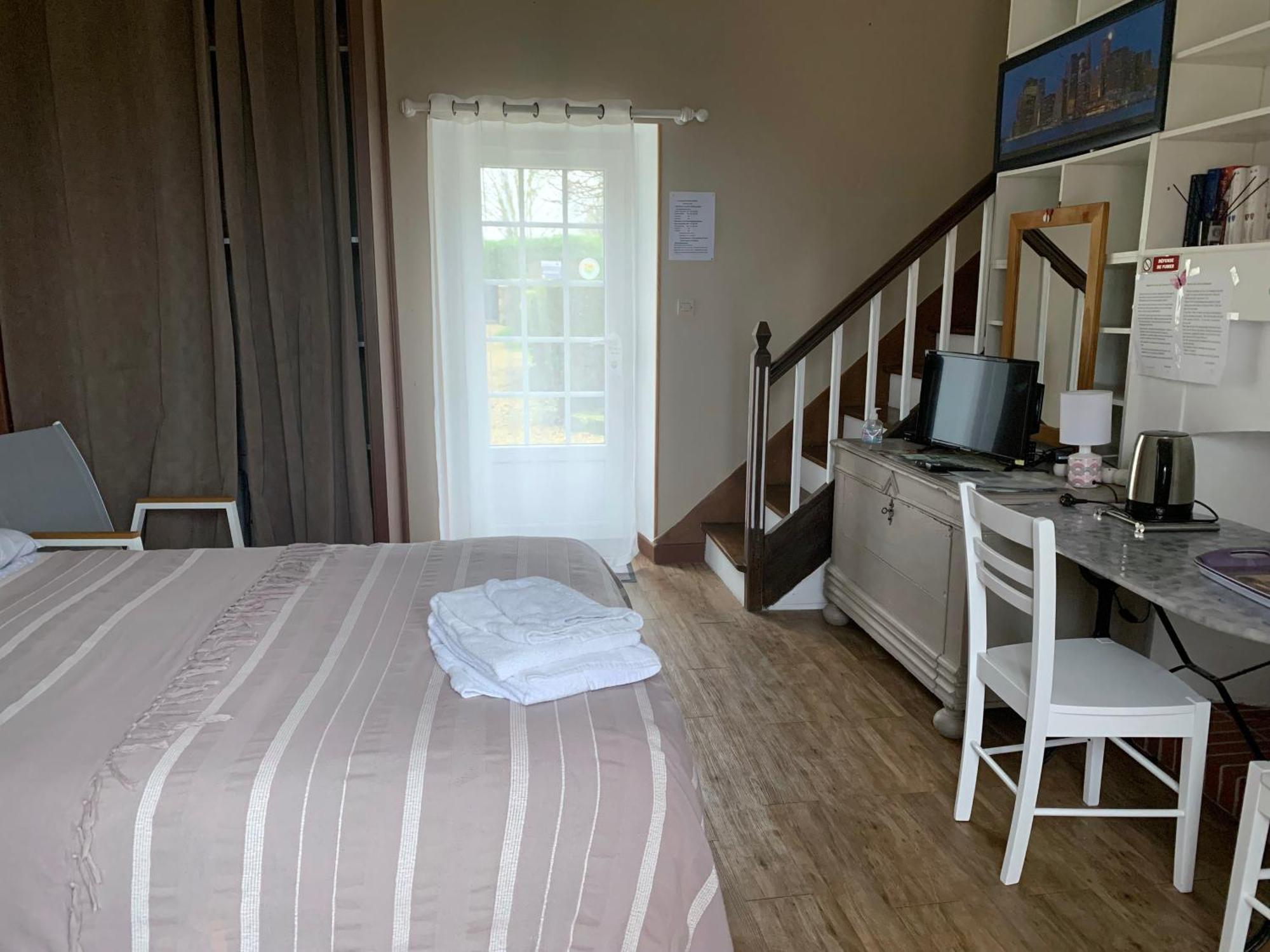 La Costonnerie Bed & Breakfast Leigne-sur-Usseau Eksteriør bilde